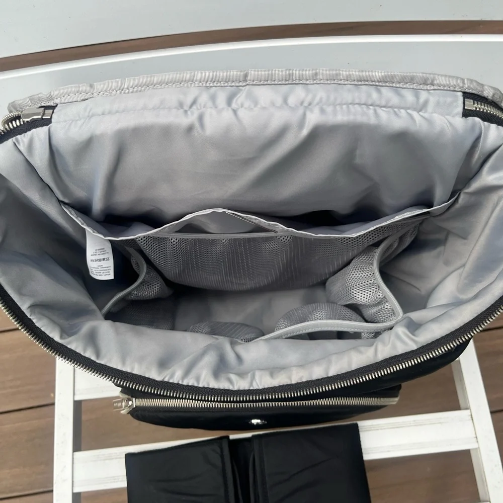 lululemon athletica Black Men's Travel Backpack with Organizer Pouch